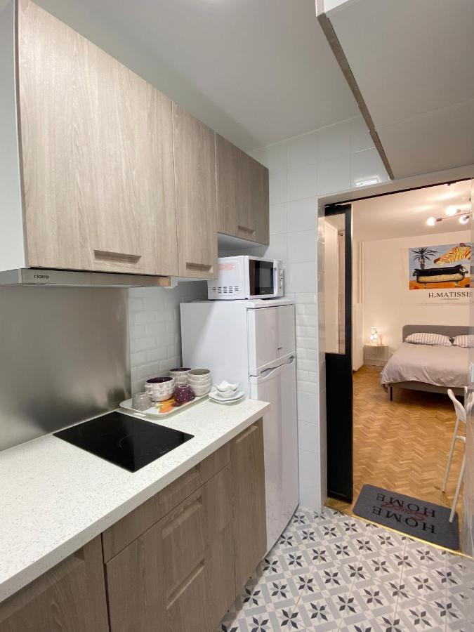Paris: Agreable Chambre D'Un Grand Artiste Lägenhet Exteriör bild
